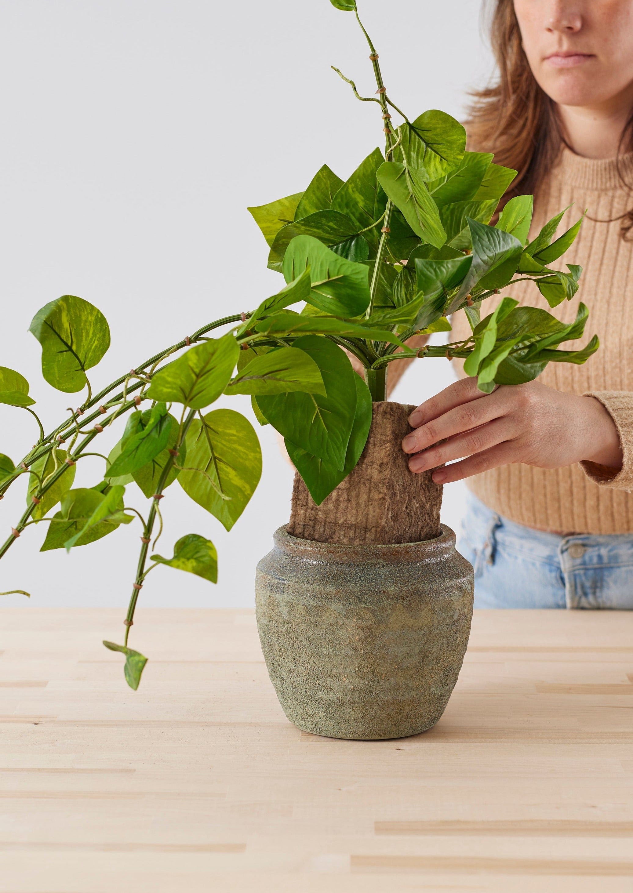 Using Agra-Wool Foam to display Faux Plant in Pot