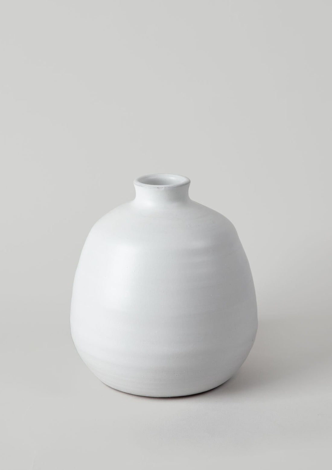 Handmade Ceramic Ronda Vase in Matte White Glaze