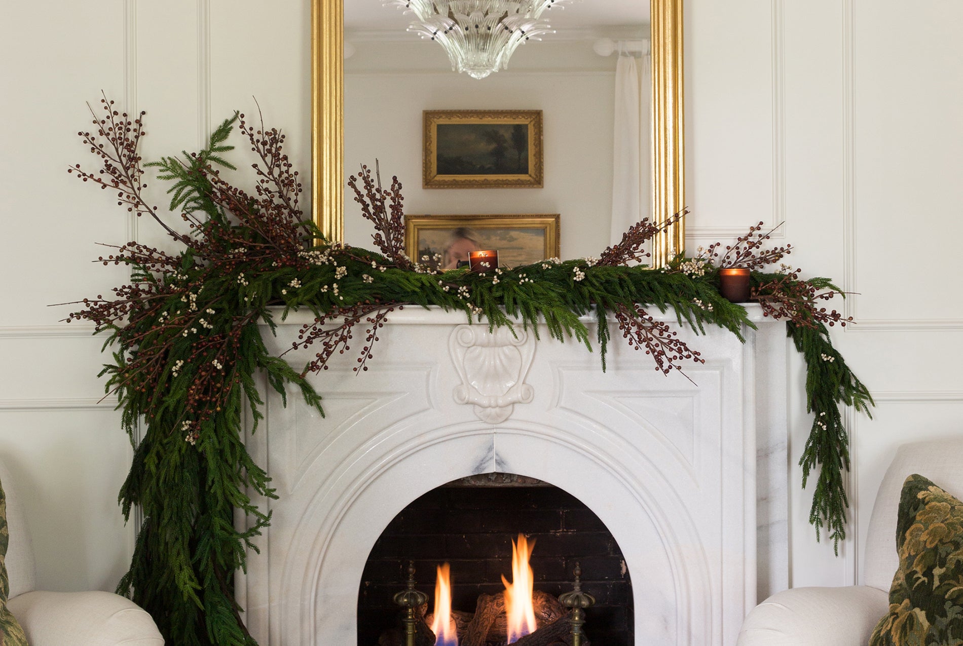 Decorating with Christmas Garland