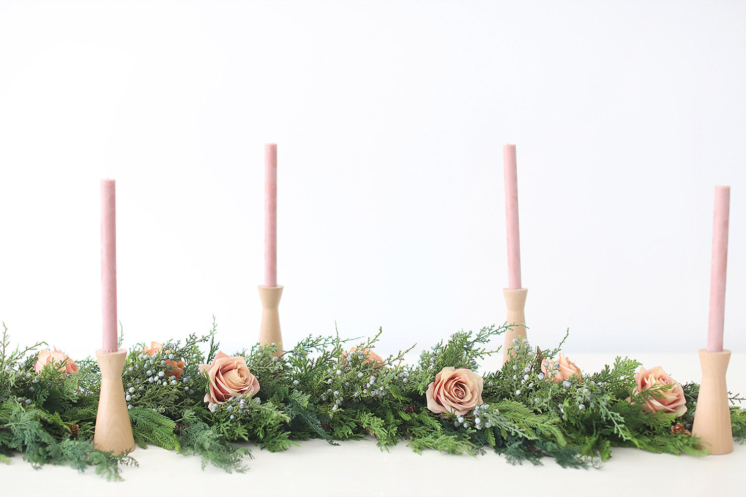 How To Decorate A Pine Garland for Christmas
