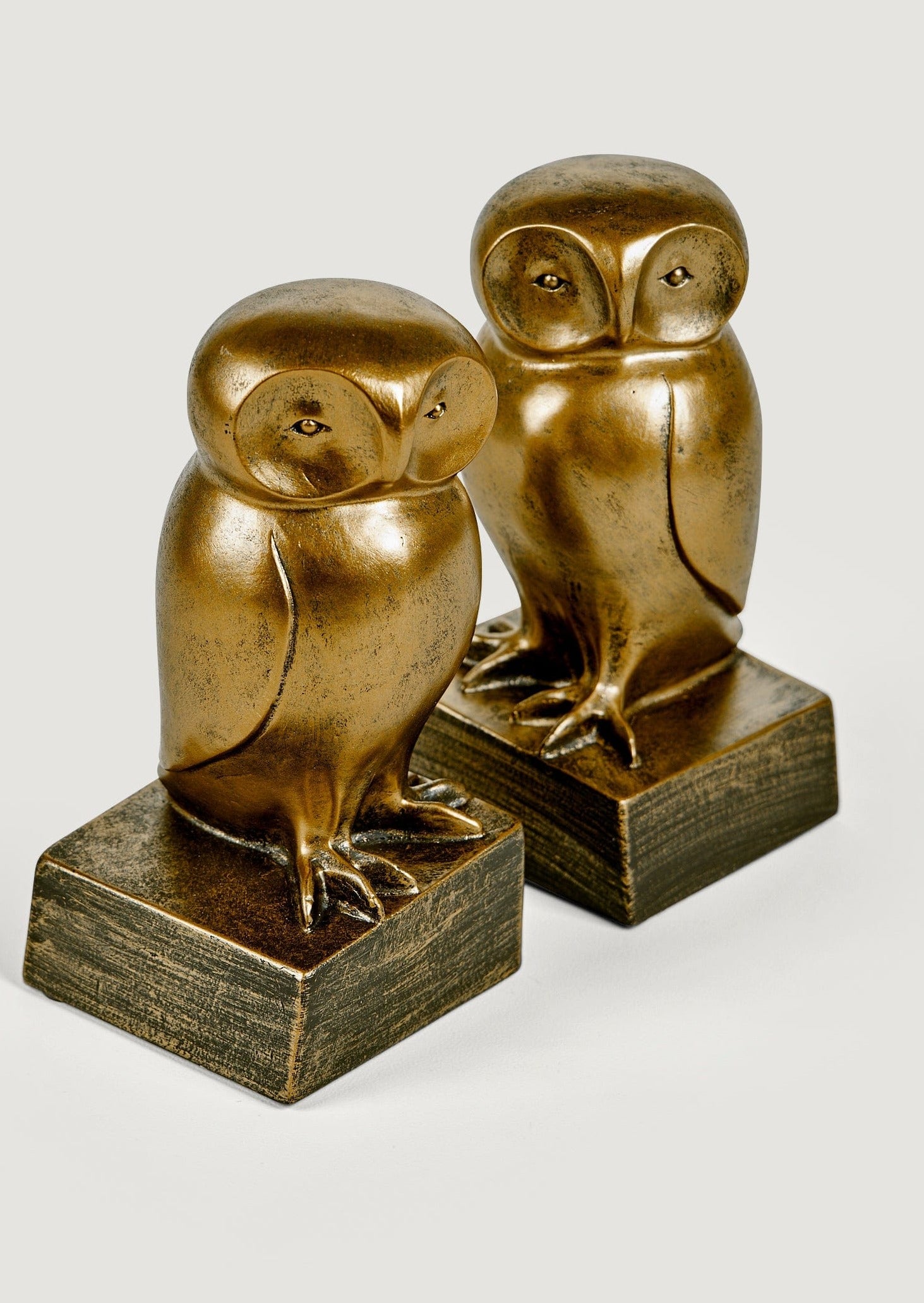 Afloral Home Accents Resin Owl Bookend Set in Bronze