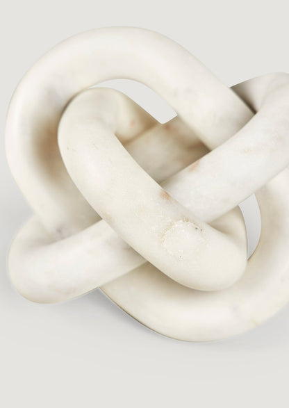 White Marble Knot Table Decor at Afloral