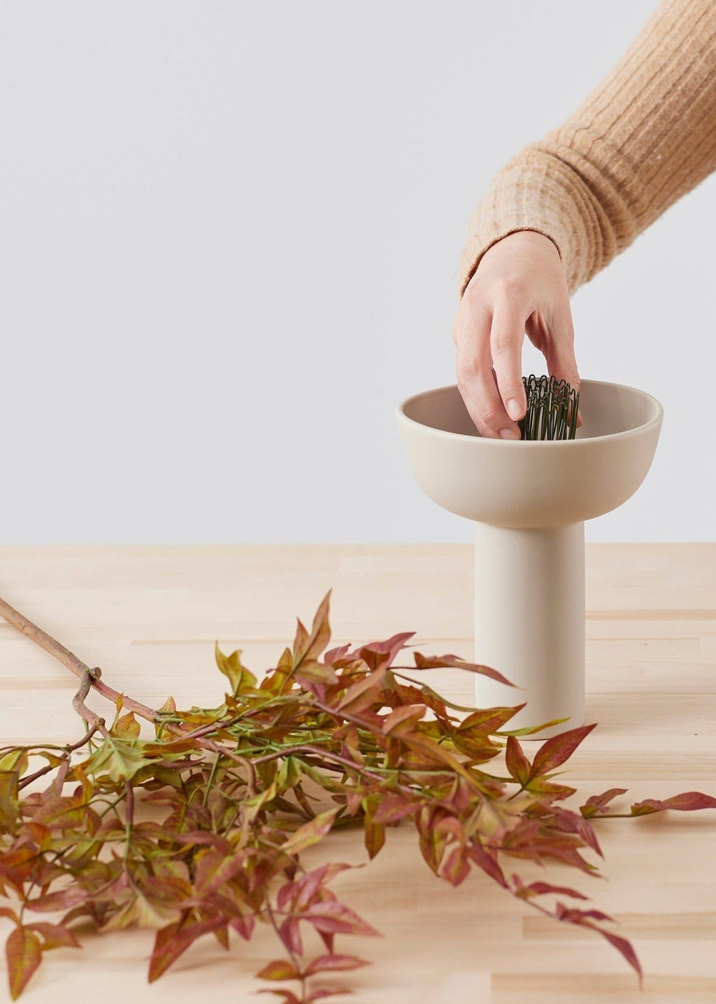 Pin Frog Floral Design with Ikebana Vase