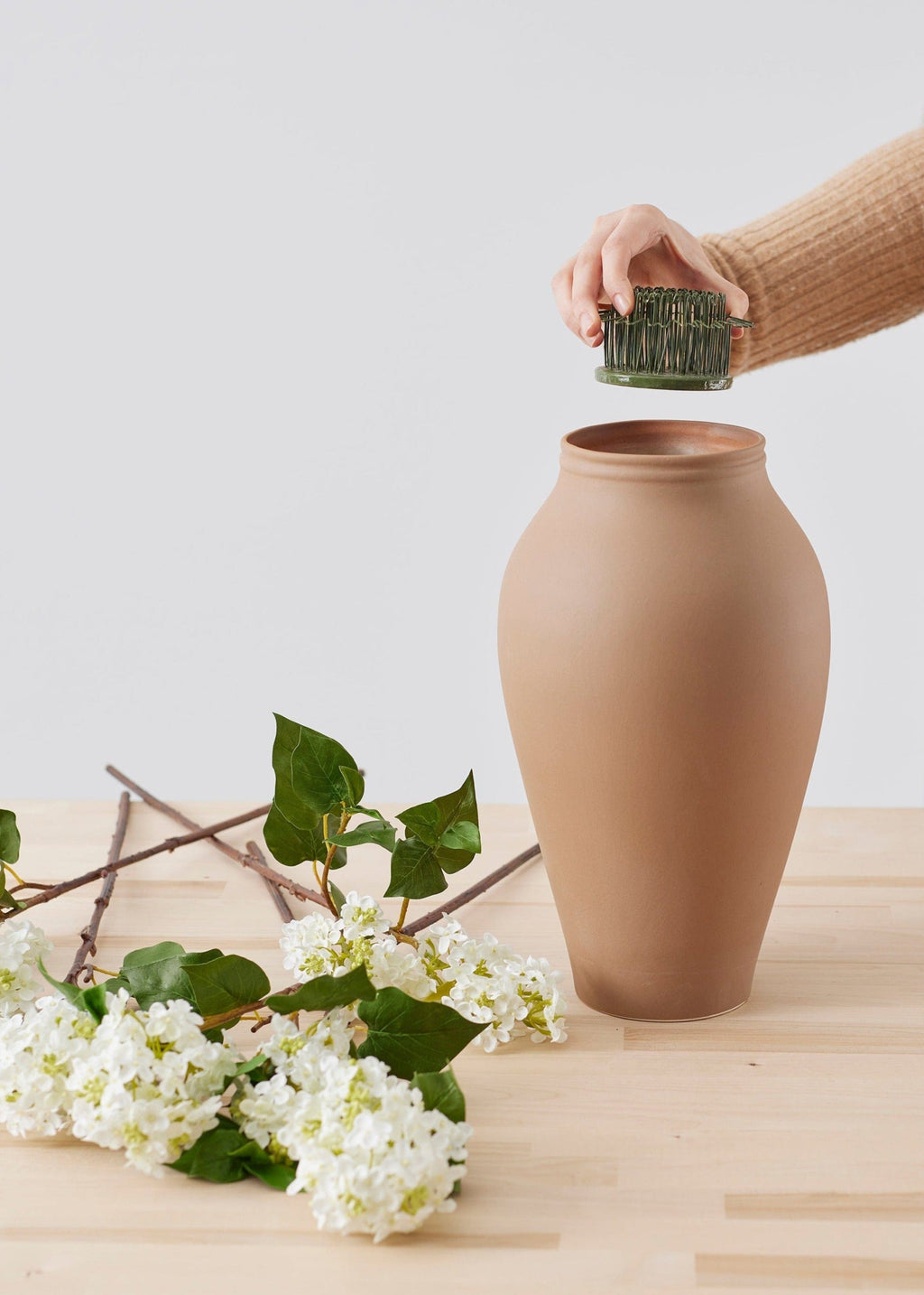 round hairpin flower frog for vase arrangement