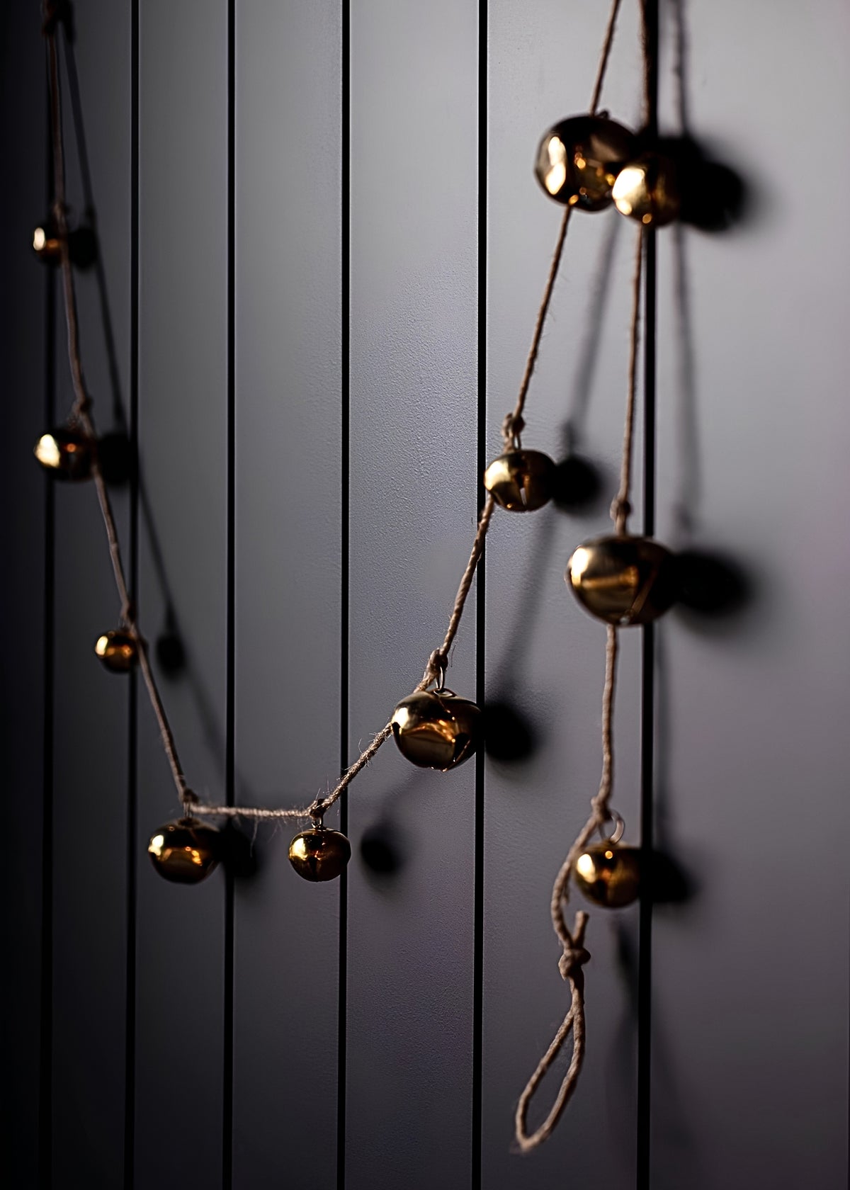 Bronze Gold Bell Garland