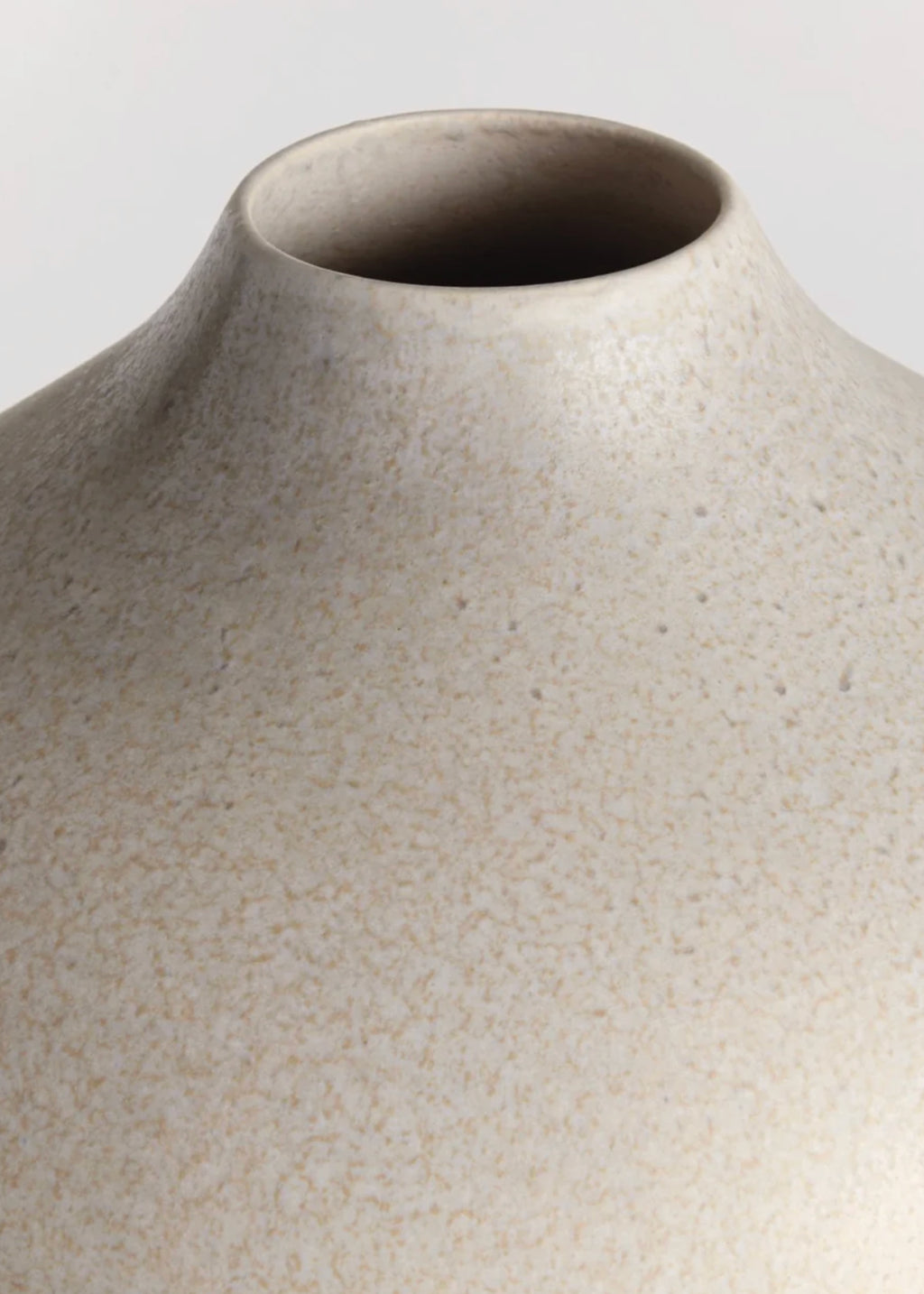 Opening of the Handmade Ceramic Vase in Grey Matte Glaze