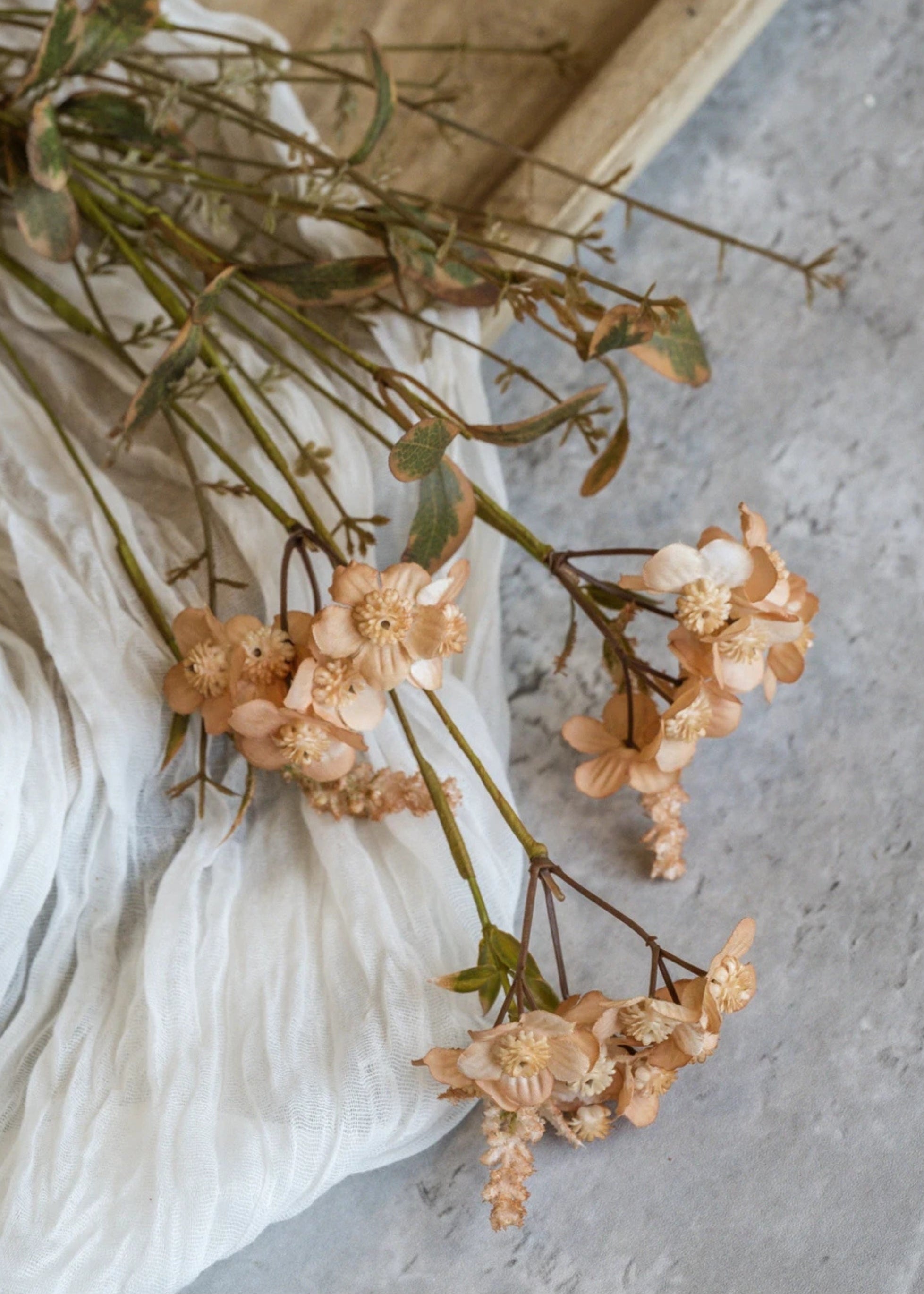 Artificial Wildflower Spray in Vintage Peach - 20.5