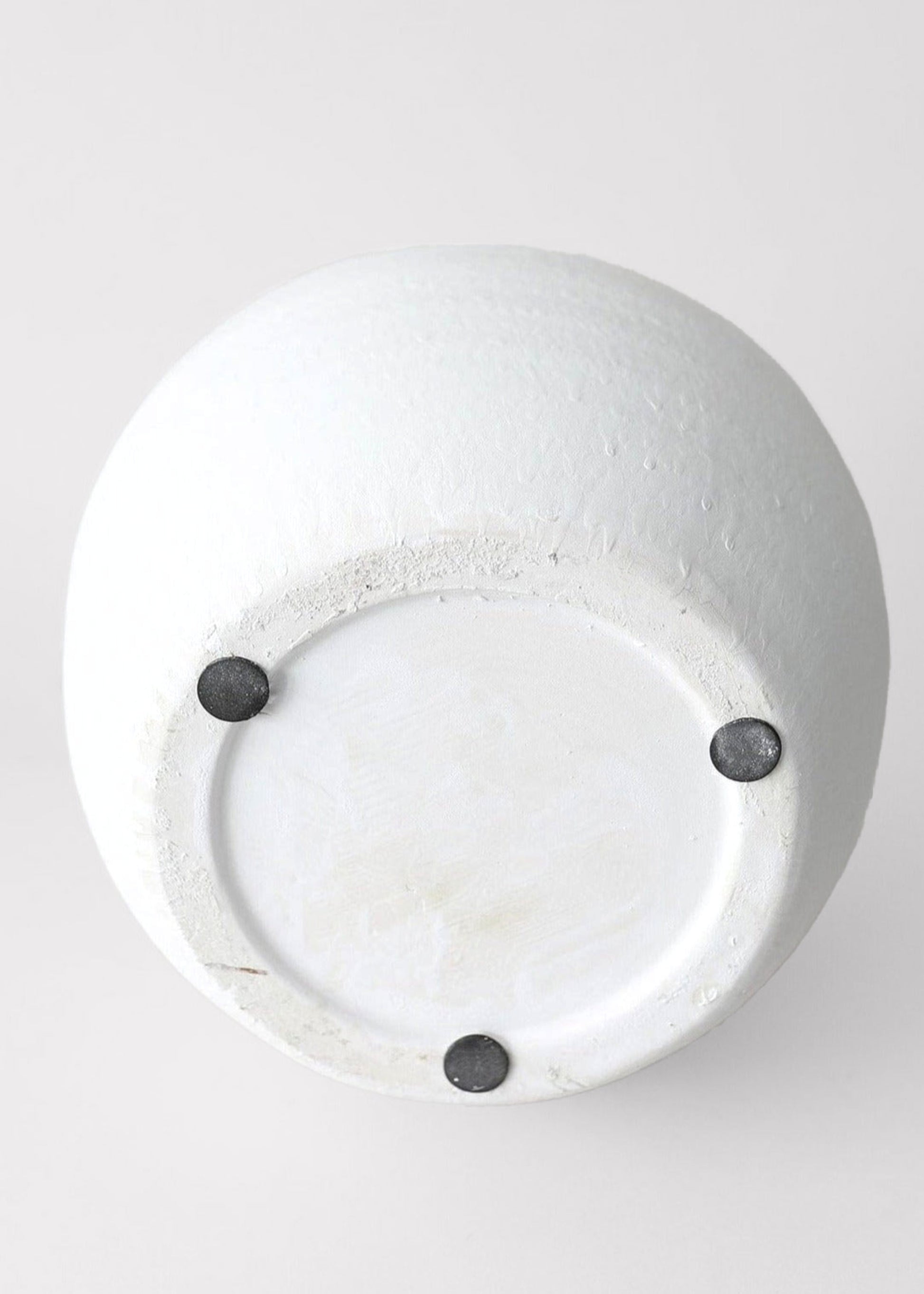 Bottom Pads on Konos Vase at Afloral