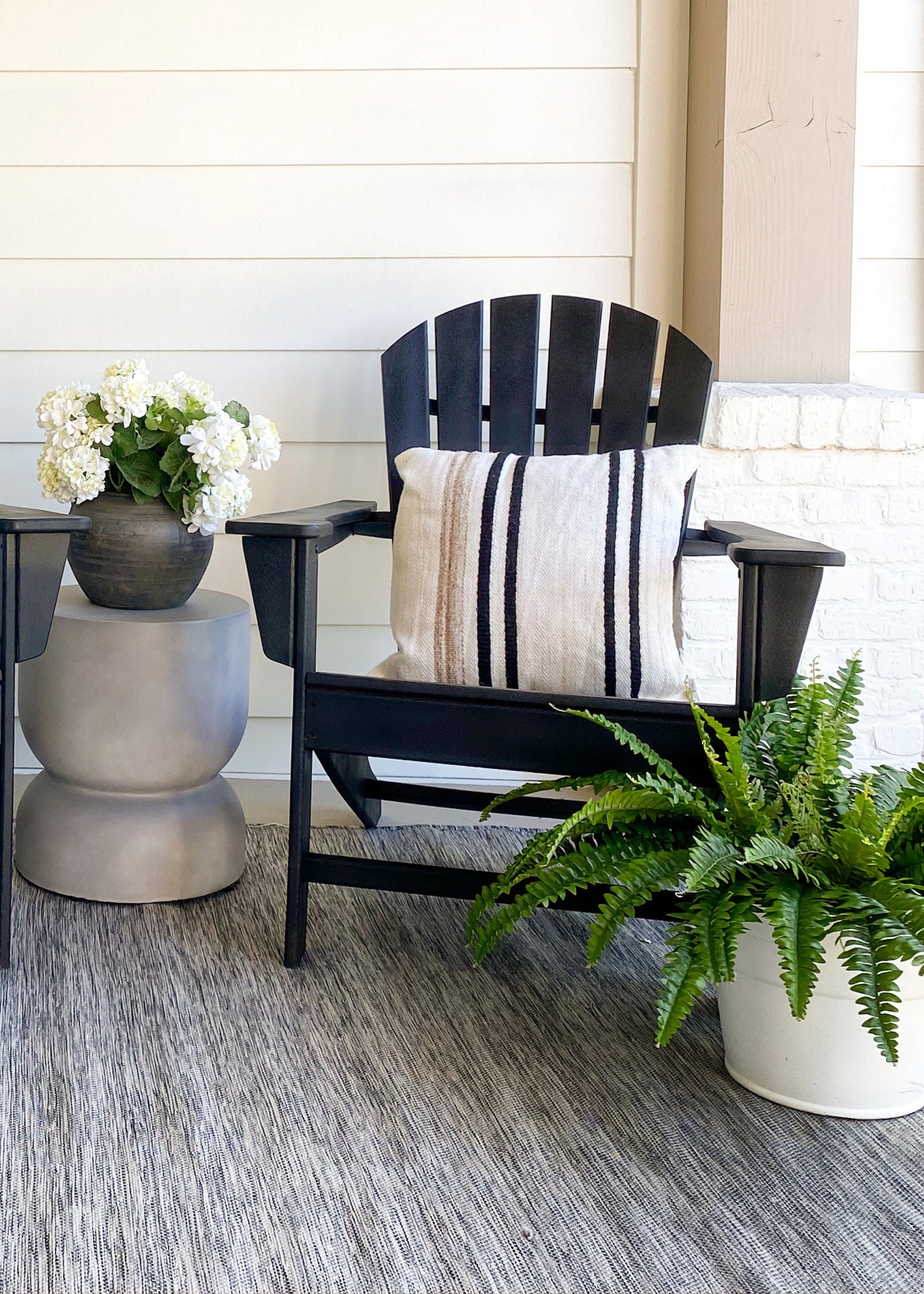 Outdoor Artificial Geranium Bush in White