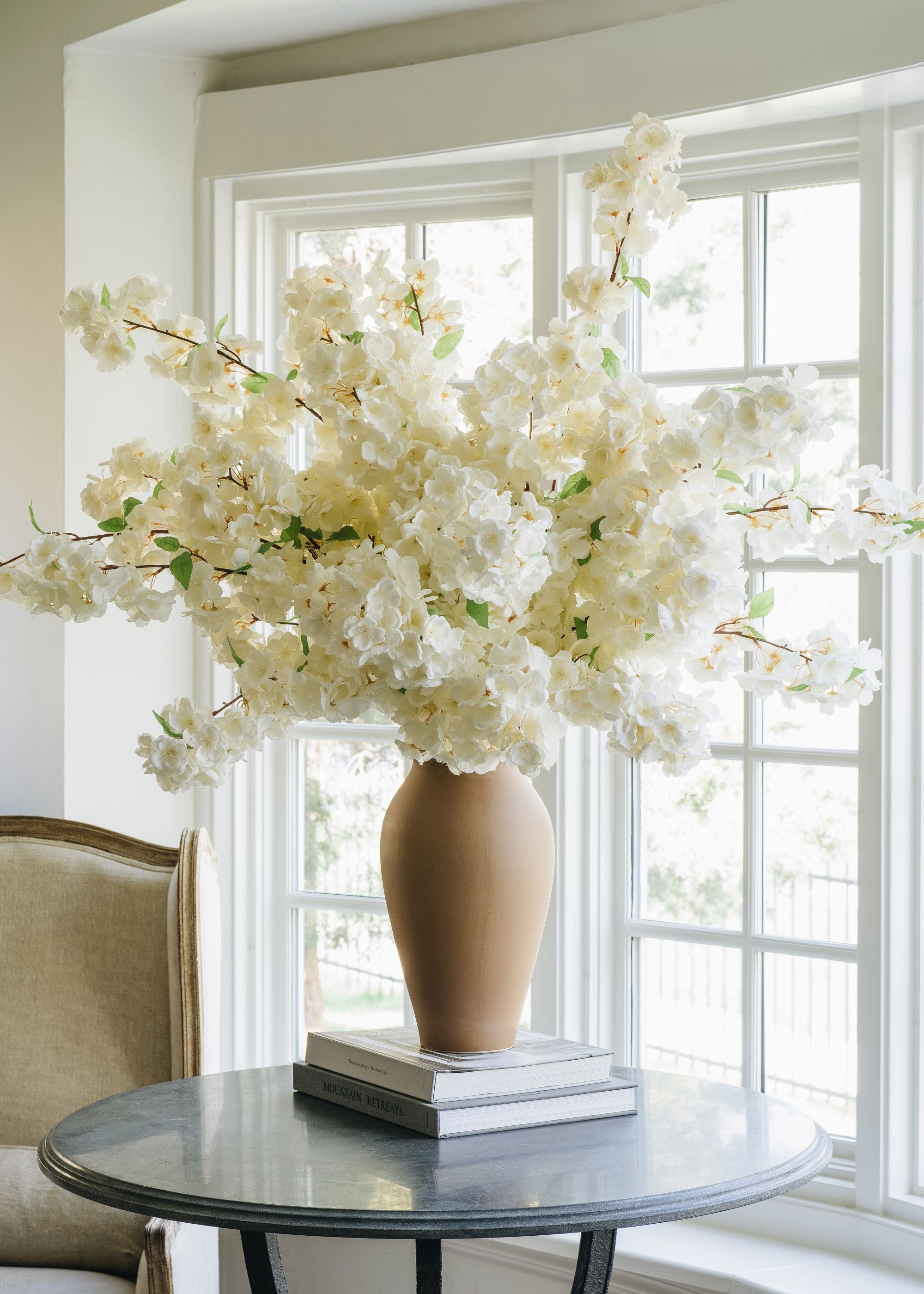 What Are Flower Hairpins? Foam-Free Flowers | Afloral