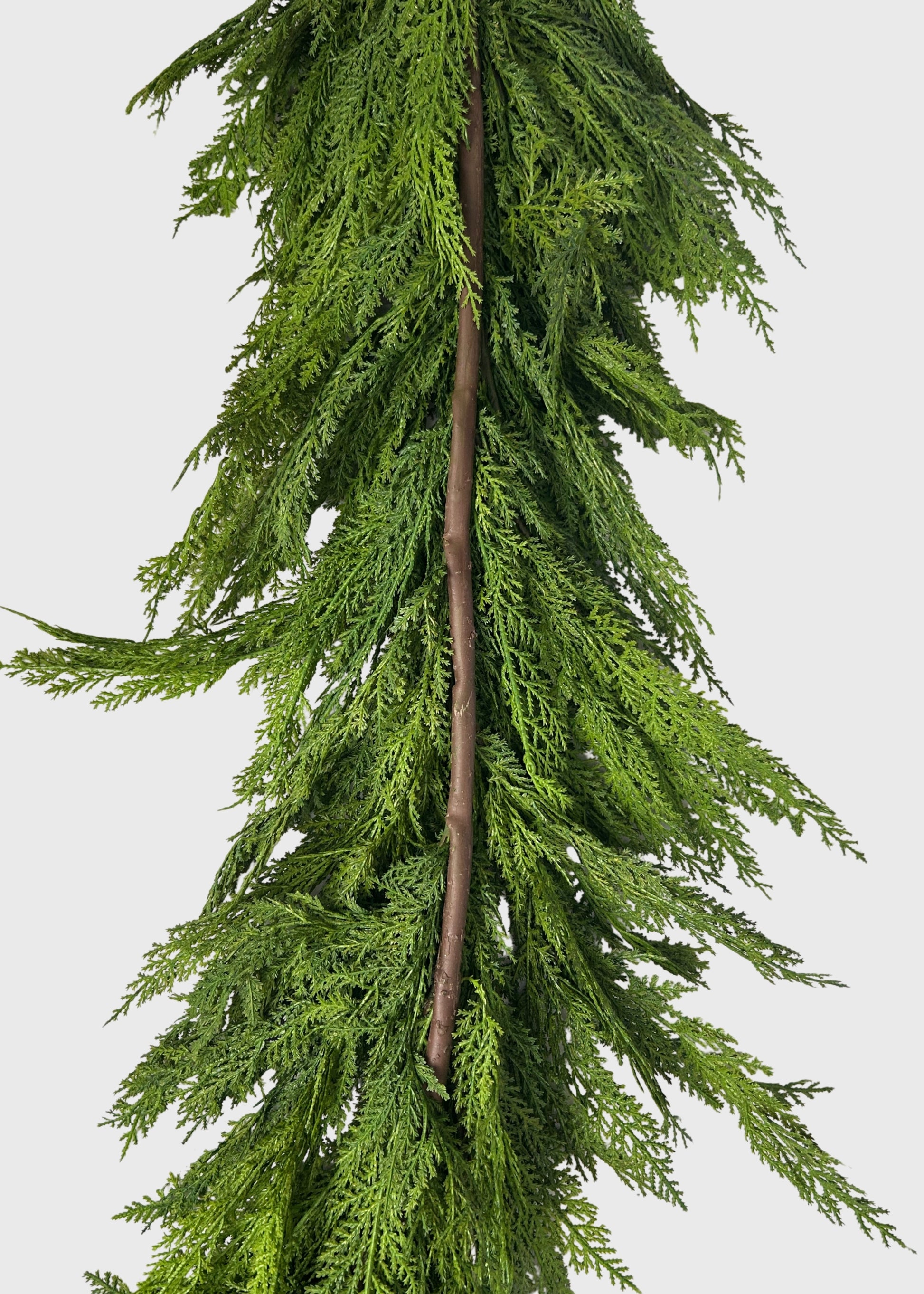 the back wire of the Real Touch Deluxe Lebanon Cedar garland