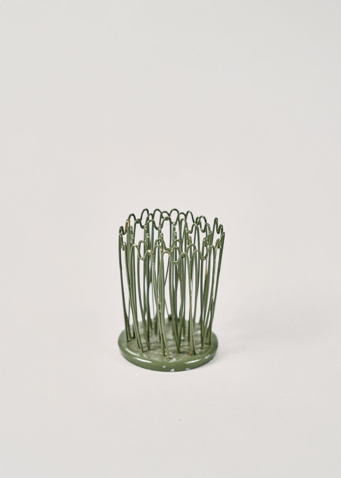 Floral Tools Hairpin Flower Frog Holder