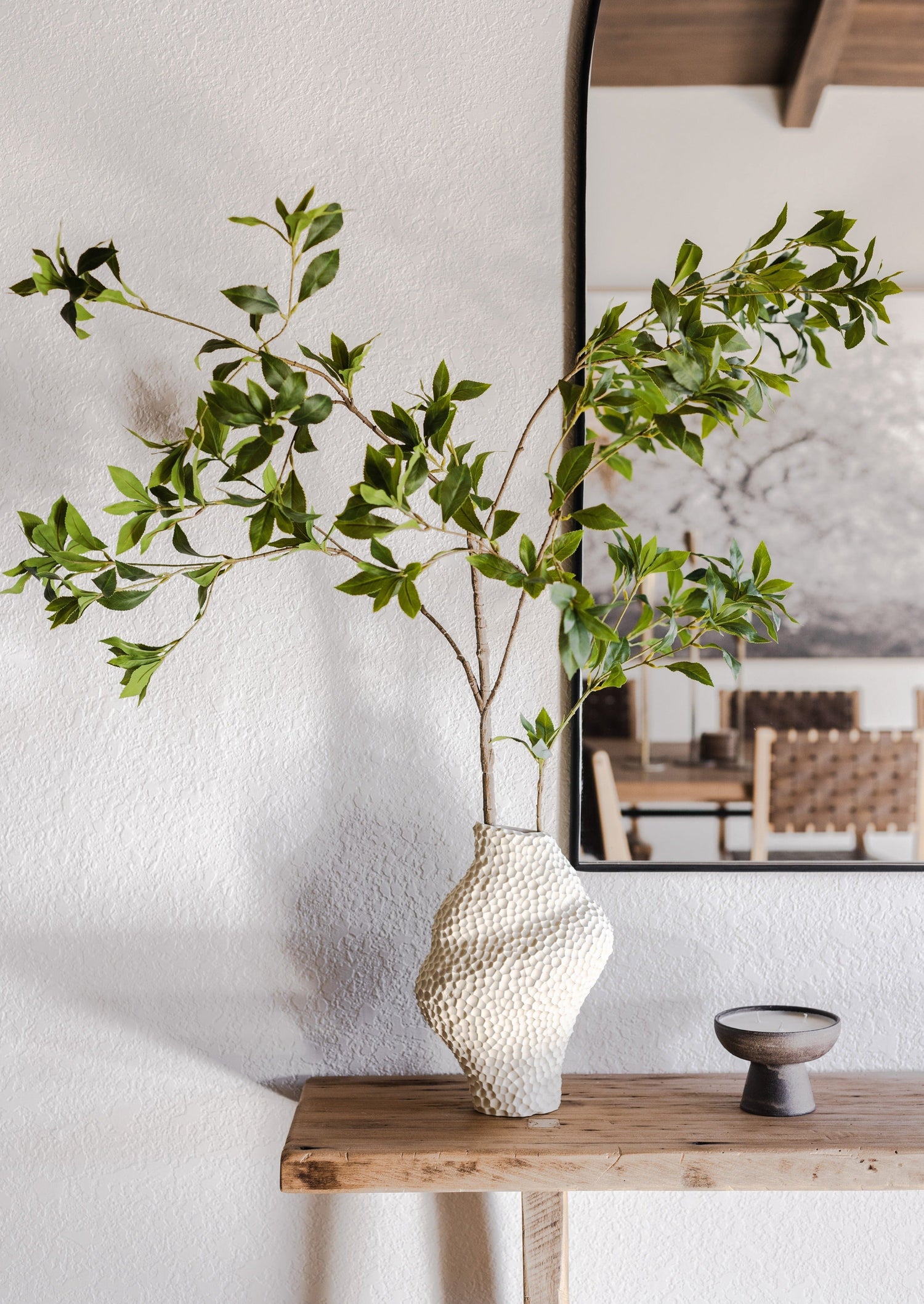 Artificial Japonica Leaf Branch in Vase