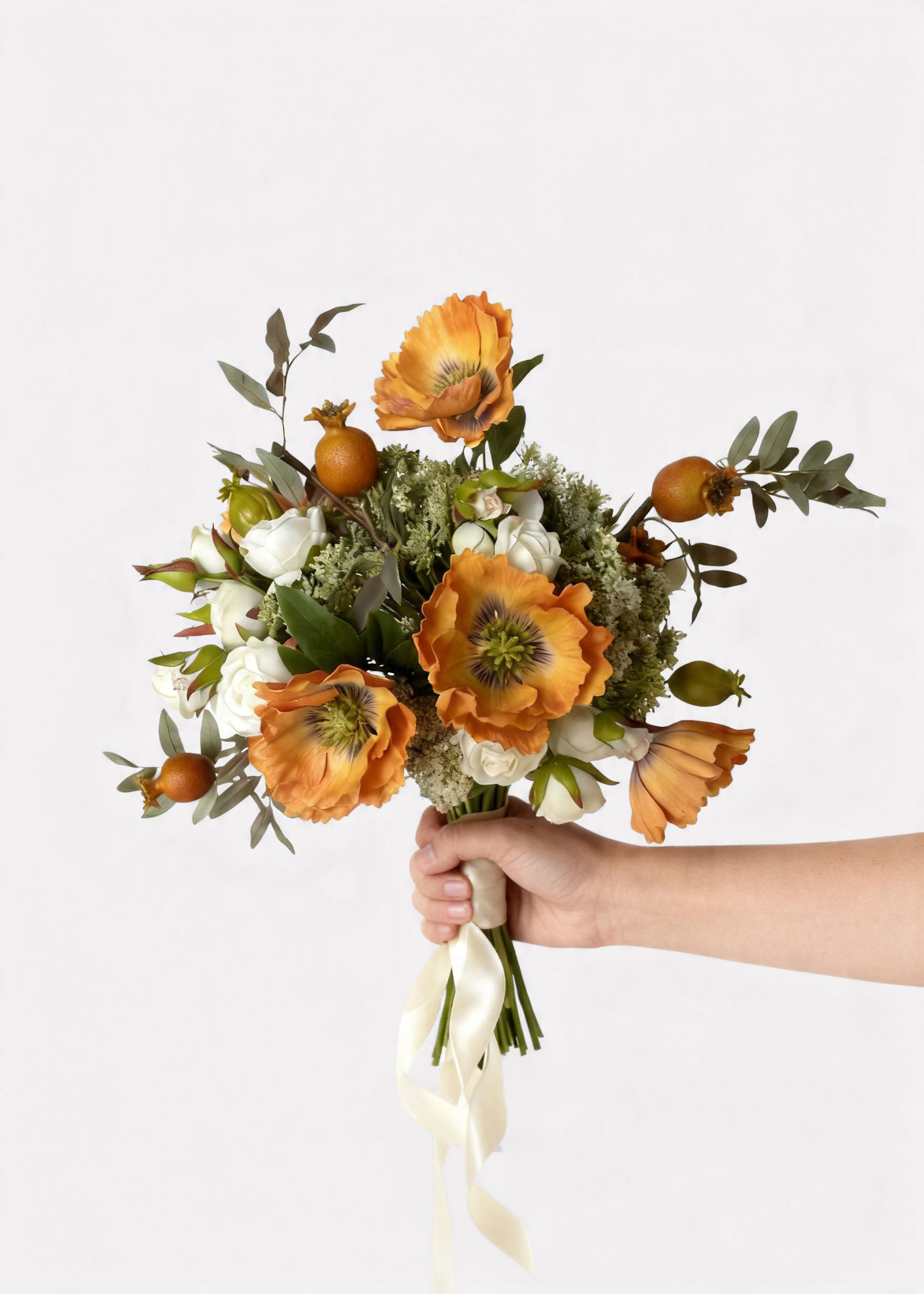 Bouquet of Rose Buds, Poppies and Queen Annes Lace