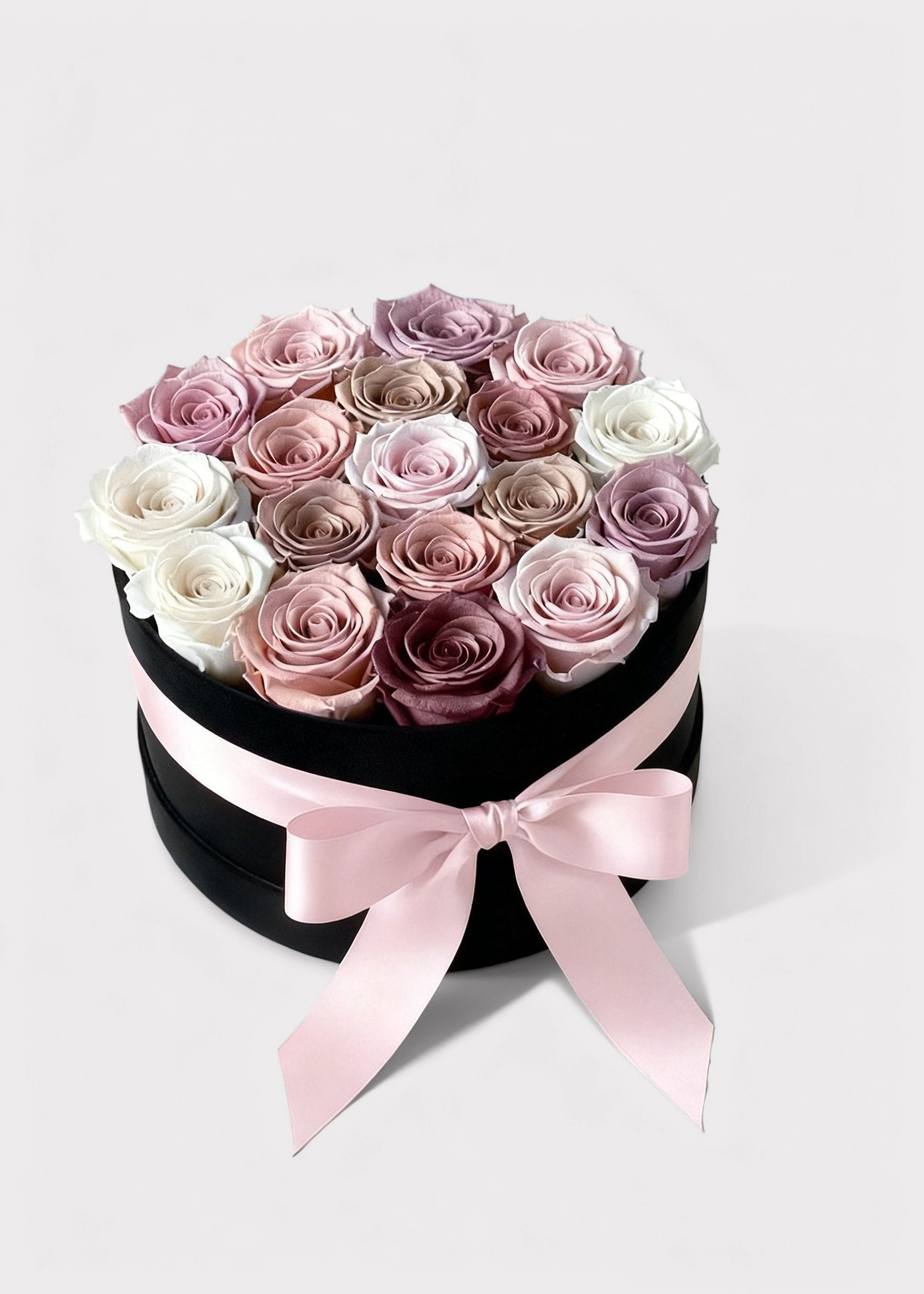 Afloral™ Preserved Rose Head Flower Gift Box - 18 Rose Heads