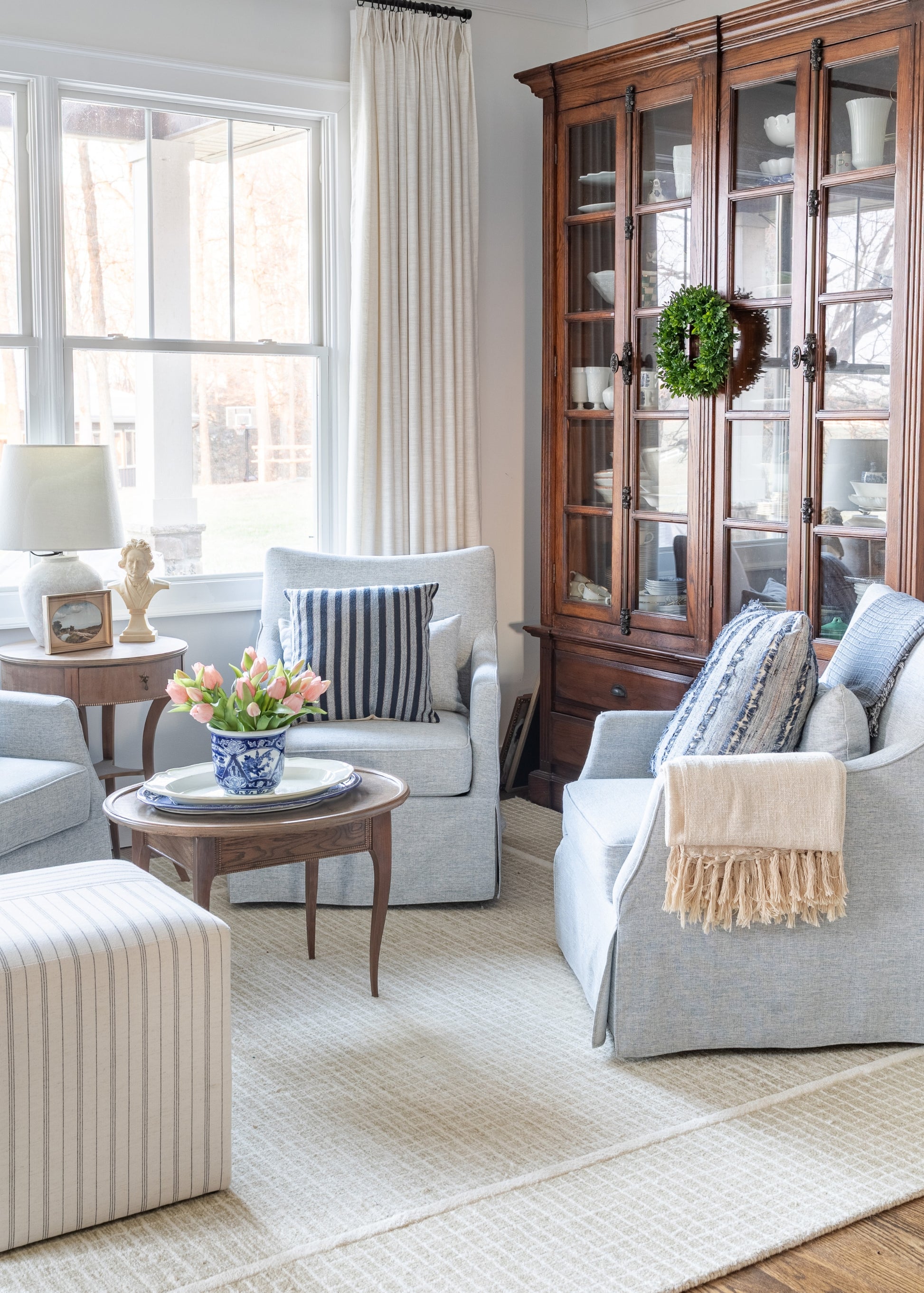 Video of arranging artificial tulips for spring