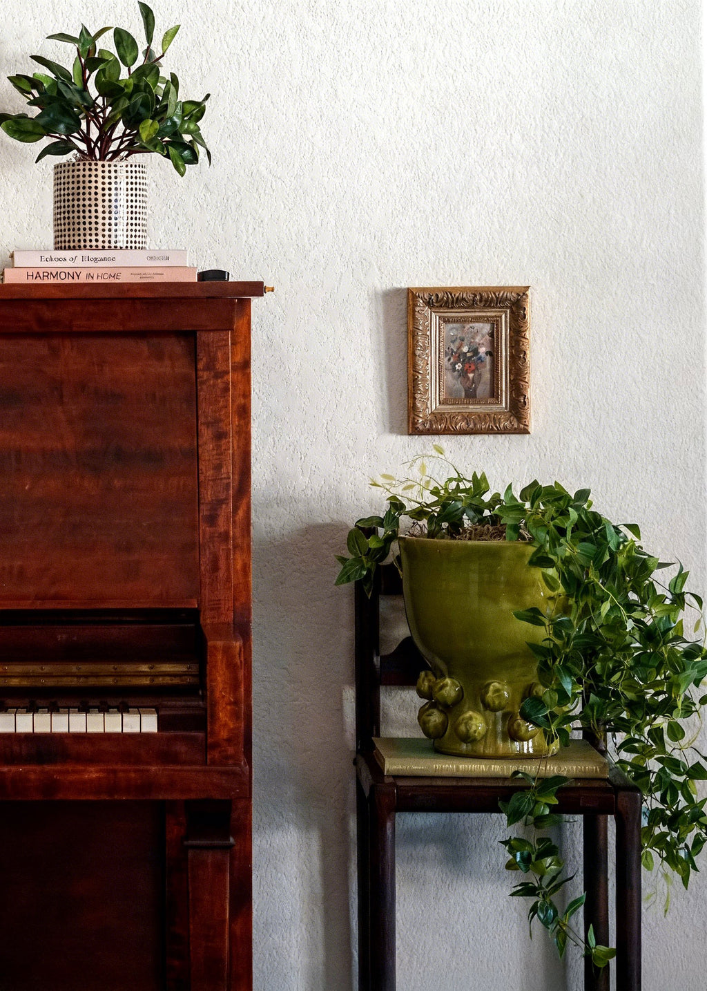 artificial potted plants