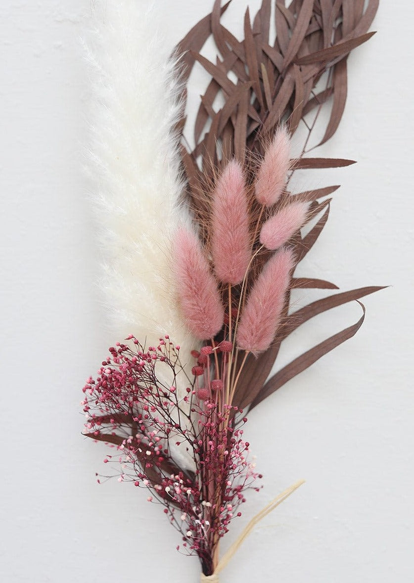 Natural Botanical Decor Mini Mauve Dried Flower Bouquet